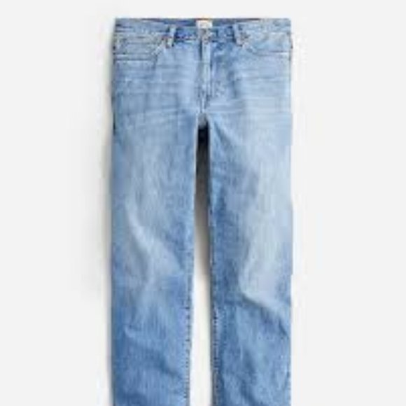 J. Crew Classic Straight-Fit Jean in Five-Year Wash - 38 X 32 - Picture 2 of 2